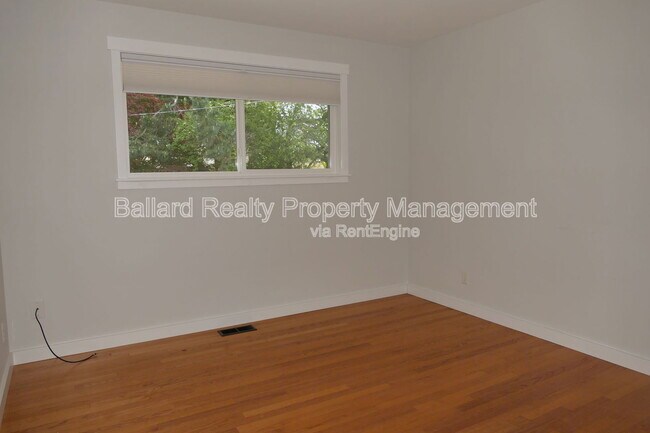 Building Photo - 1903 NW 92nd St