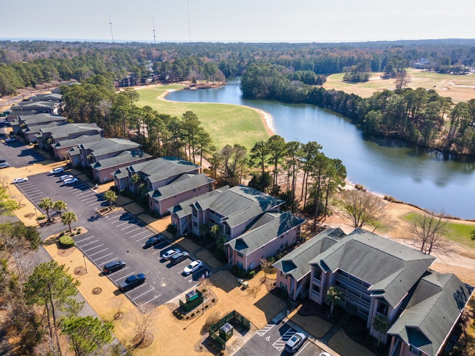Building Photo - 270 Pinehurst Ln