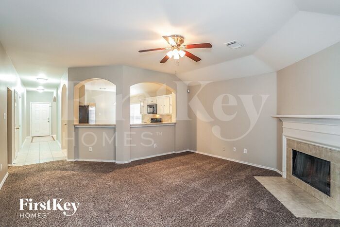 Building Photo - 26849 Mystic Castle Ln