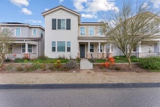 Building Photo - 27941 Silo Ln