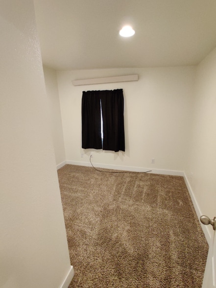 Building Photo - 2311 Morrie Ave