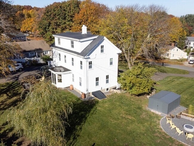 Building Photo - 167 Captain Peirce Rd