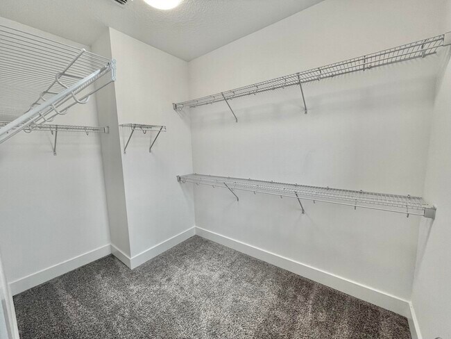 Building Photo - 5412 Watts Ter