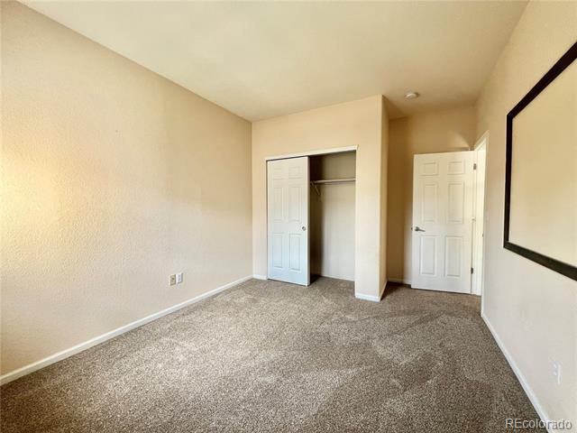 Building Photo - 1385 S Chambers Rd