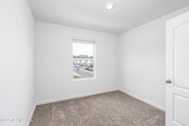 Building Photo - 243 Sage Br St