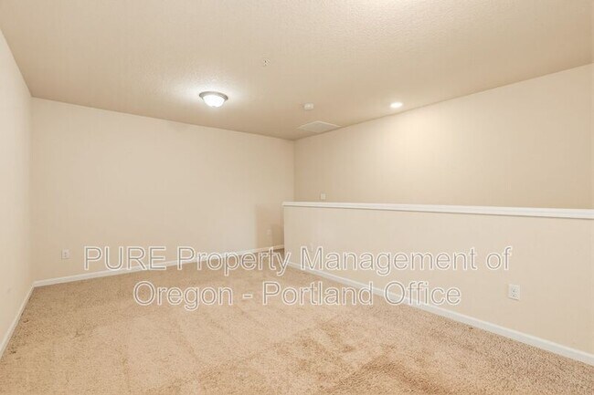 Building Photo - 6714 NW 158th Ave