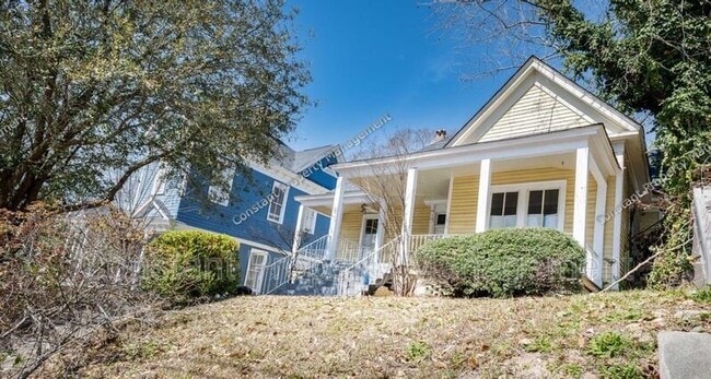 Building Photo - 979 Highland Terrace