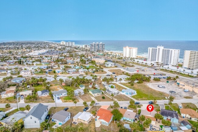 Building Photo - COMING SOON - Live Like You're on Vacation...