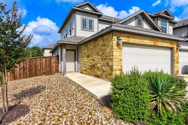 Building Photo - 401 Parkline Dr