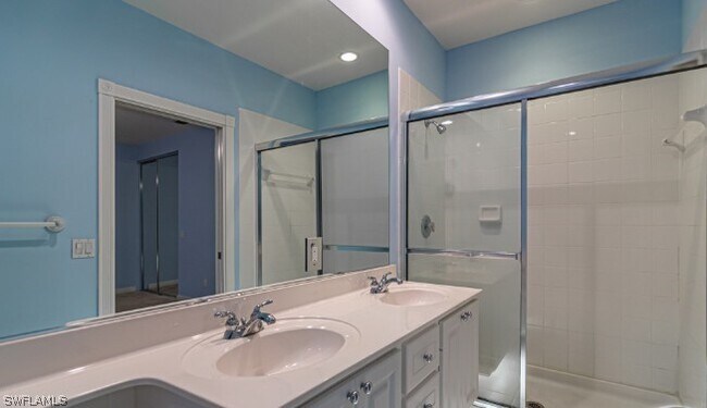 Building Photo - 28576 Alessandria Cir