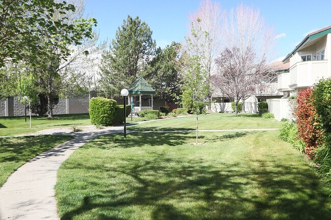 Building Photo - 2659 Sycamore Glen Dr