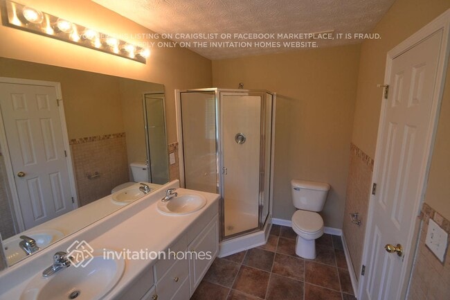 Building Photo - 4817 Camden Dr SW