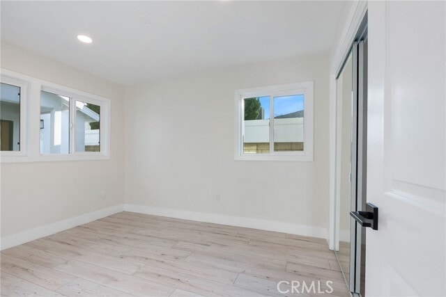 Building Photo - 6300 E Fairbrook St