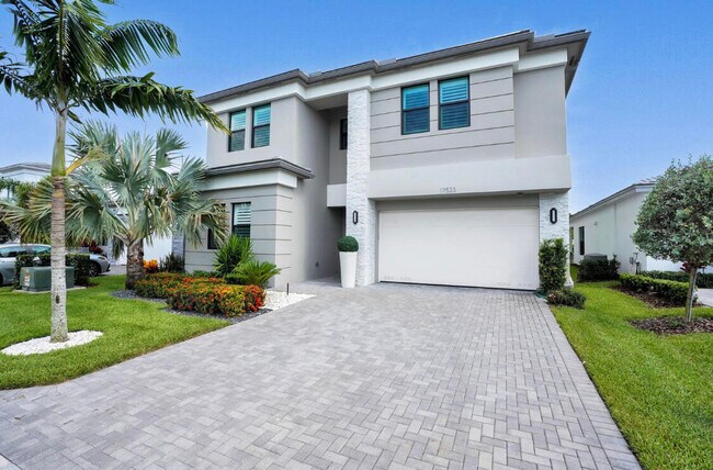 Building Photo - 17523 Rainstream Rd