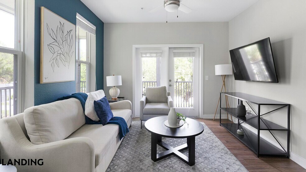 Building Photo - 215 Hunters Lk Wy