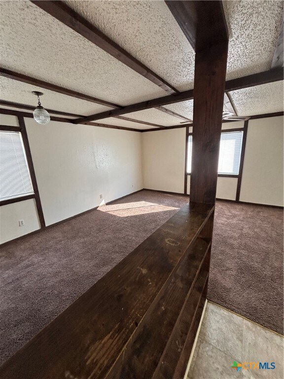 Building Photo - 503 E Beeline Ln