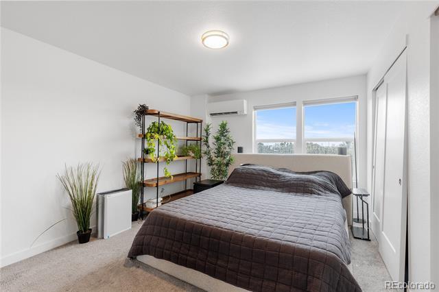 Building Photo - 1400 W Alaska Pl