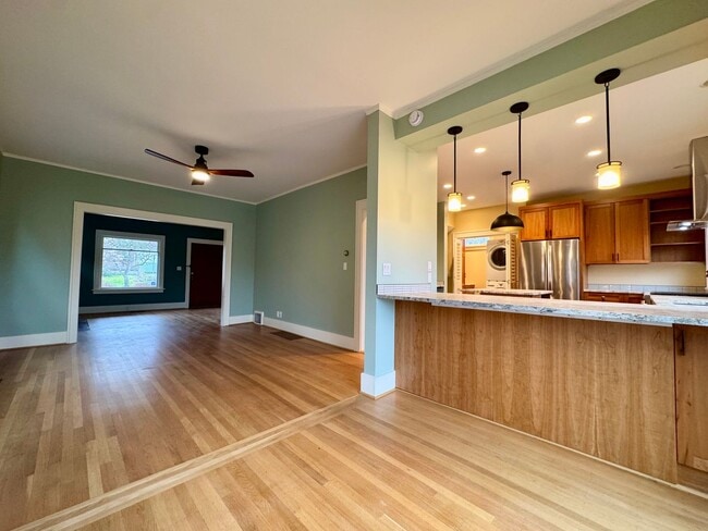 Building Photo - 6210 20th Ave NE