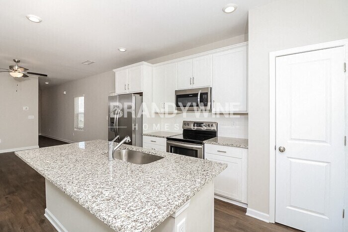 Building Photo - 224 Crestview Wy