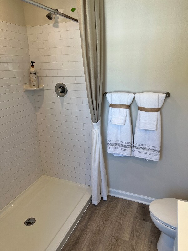 Building Photo - 249 Macoun Way