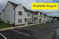 Building Photo - Meadow Crest