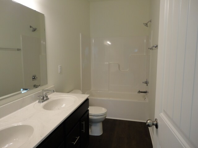 Building Photo - 6615 Blue Ridge Ct