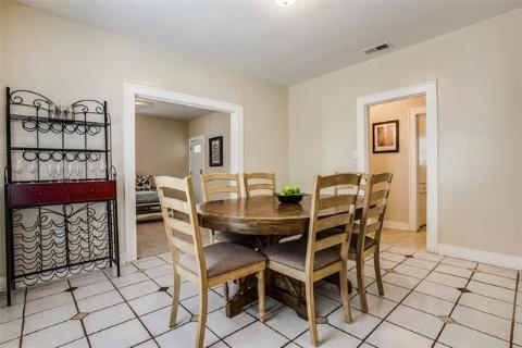 Dining room - 732 W Clarendon Dr