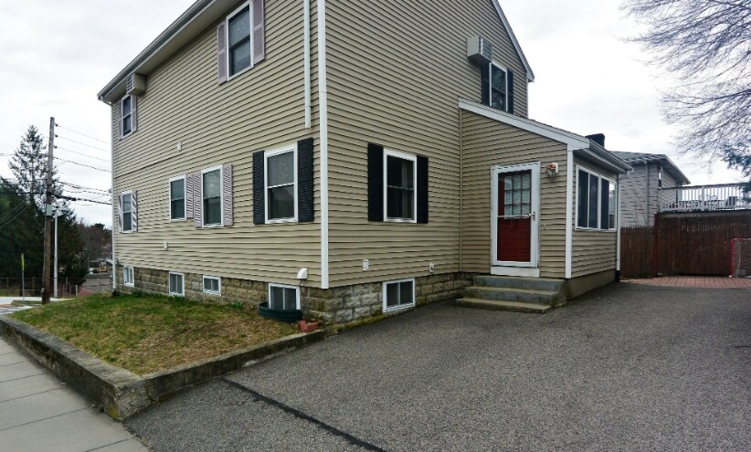Primary Photo - 56 Westminster Ave