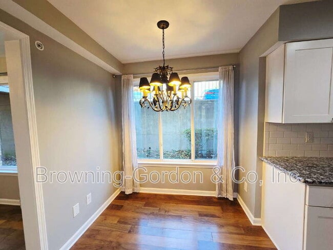 Building Photo - 4487 Post Pl