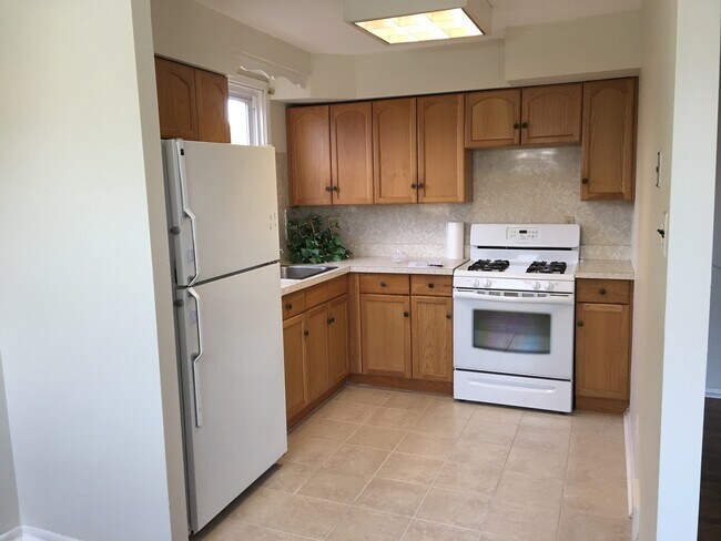 Primary Photo - 10828 Lockart Ct