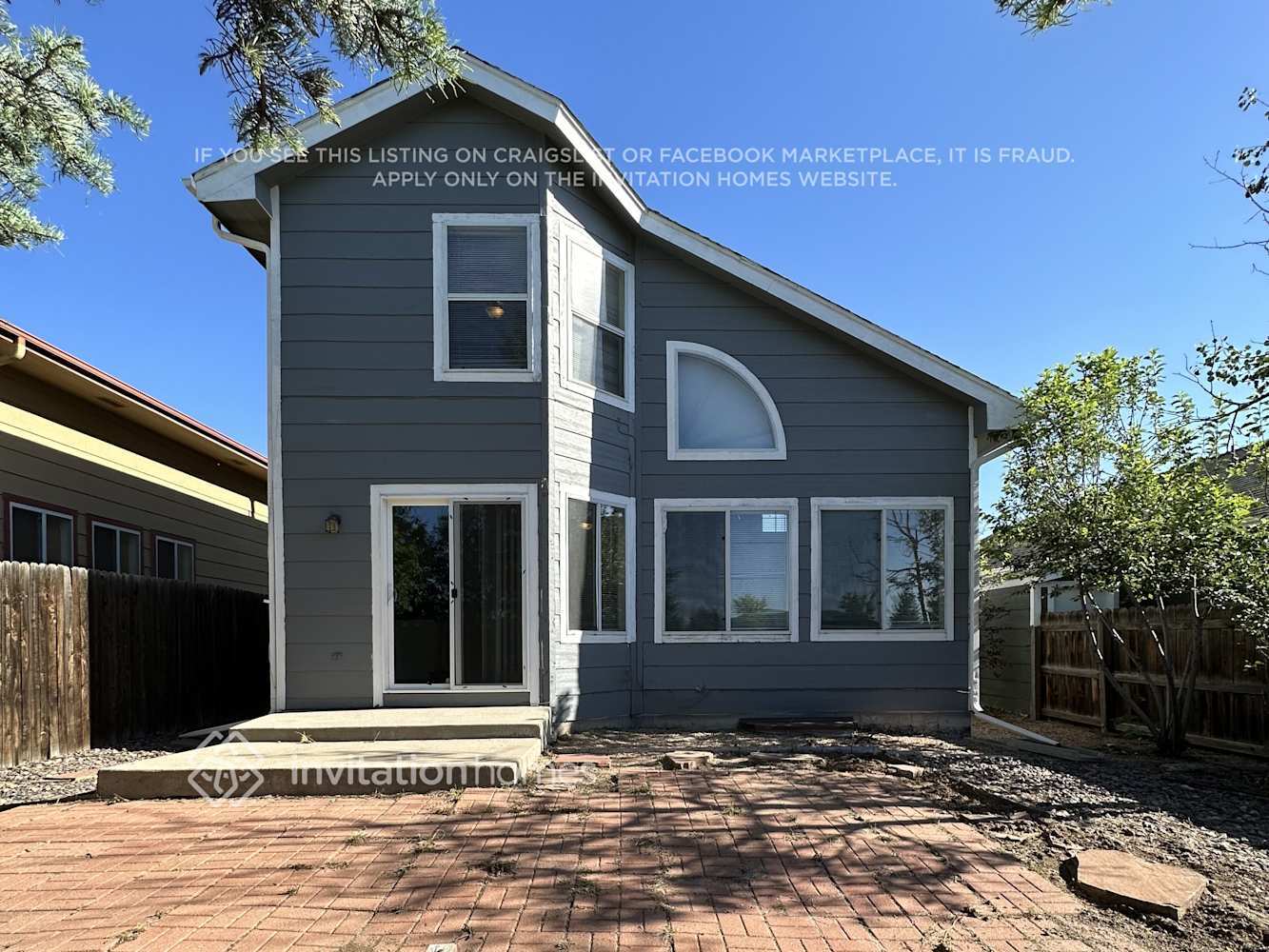 Building Photo - 8885 Cloverleaf Cir