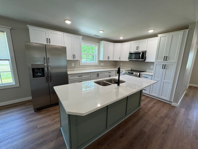 Building Photo - Brand New 3/2 House in Rome- $1,695