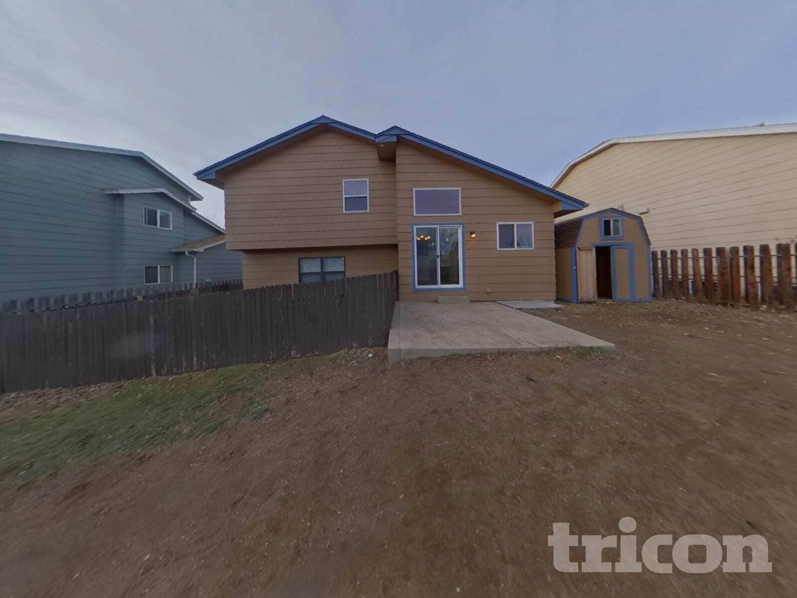 Building Photo - 3460 Cedarhurst Way