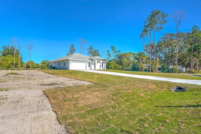 Building Photo - 13875 63rd Rd N