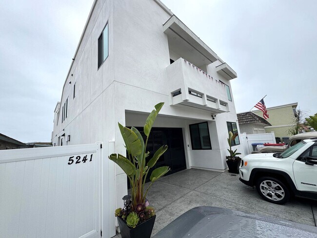 Primary Photo - Brand New Custom Home with Ocean Views and...
