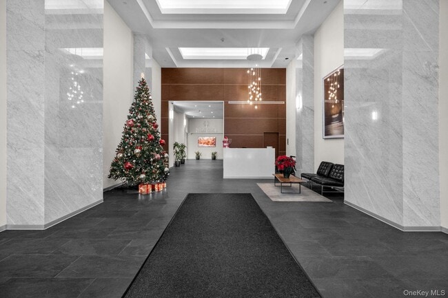 Building Photo - 4 Martine Ave