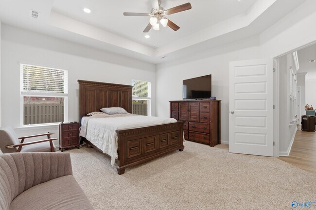 Building Photo - 344 Sandy Oak Dr