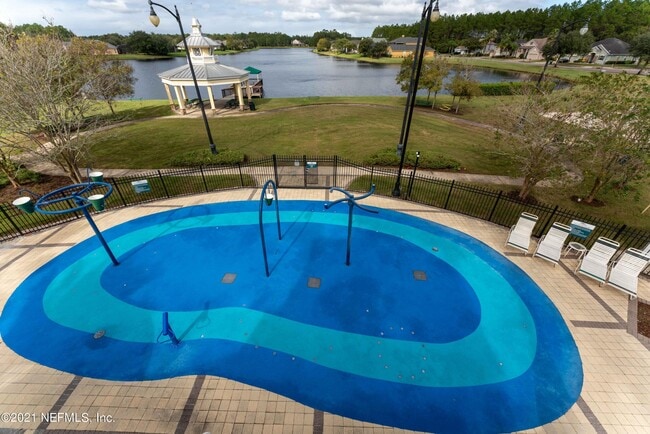 Building Photo - 6466 Ginnie Springs Rd