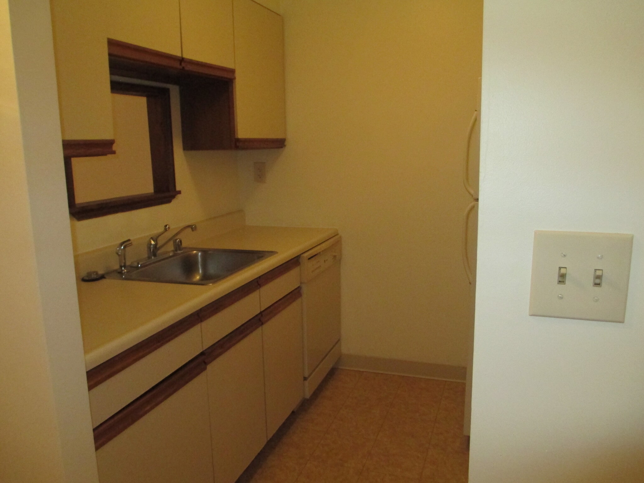 Building Photo - 148 Breakwater Dr