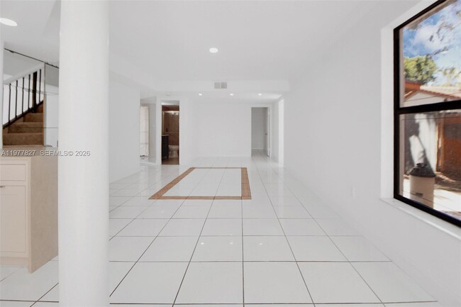 Building Photo - 10031 SW 147th Pl