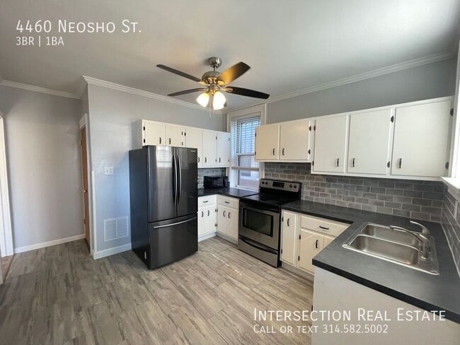 Building Photo - 4460 Neosho St