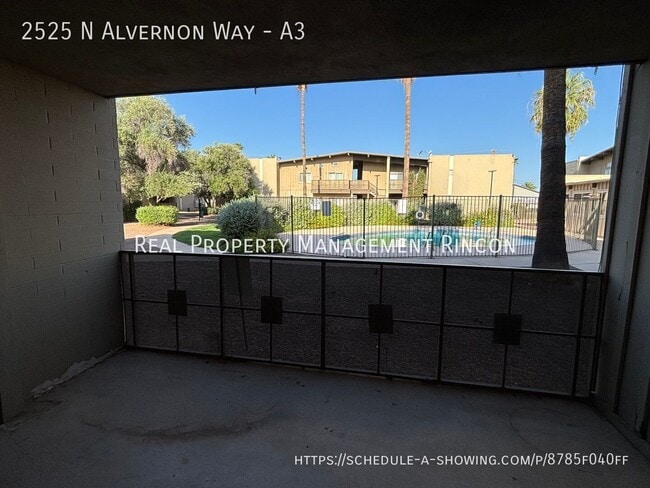 Building Photo - 2525 N Alvernon Way