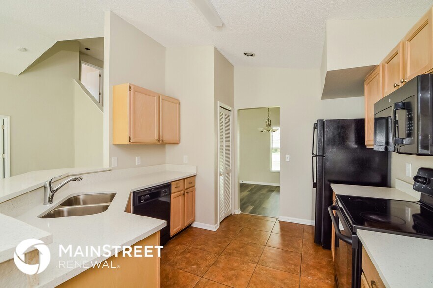 Building Photo - 1660 Sand Key Cir