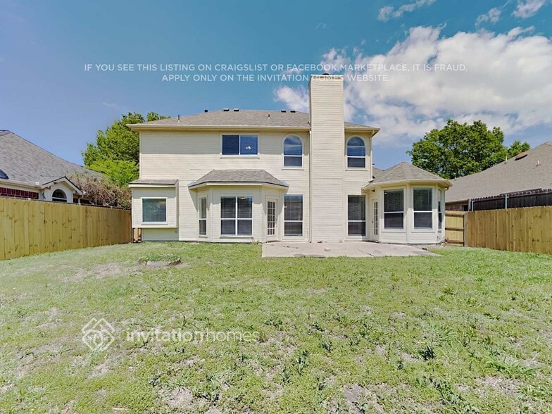 Building Photo - 828 Sansome Dr