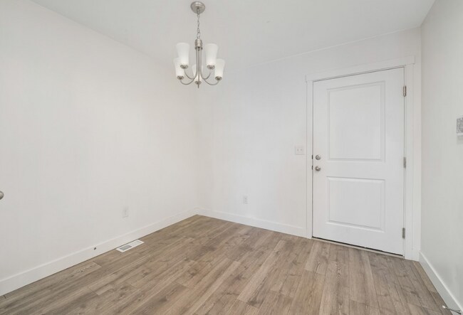 Building Photo - 3-Bedroom Home in Prime Lehi Location