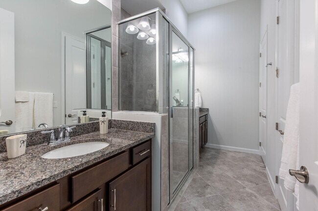 Building Photo - 16401 Millenium Ct