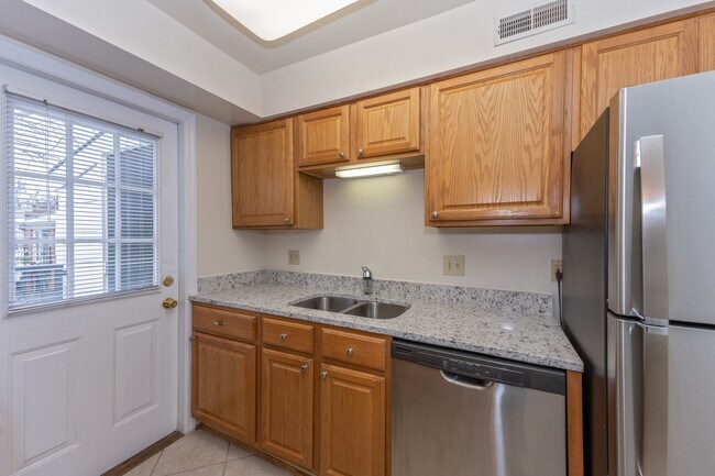 Floorplan - Indian Creek Apartments and Townhomes