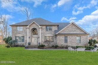 Building Photo - 21 Old Queens Ct