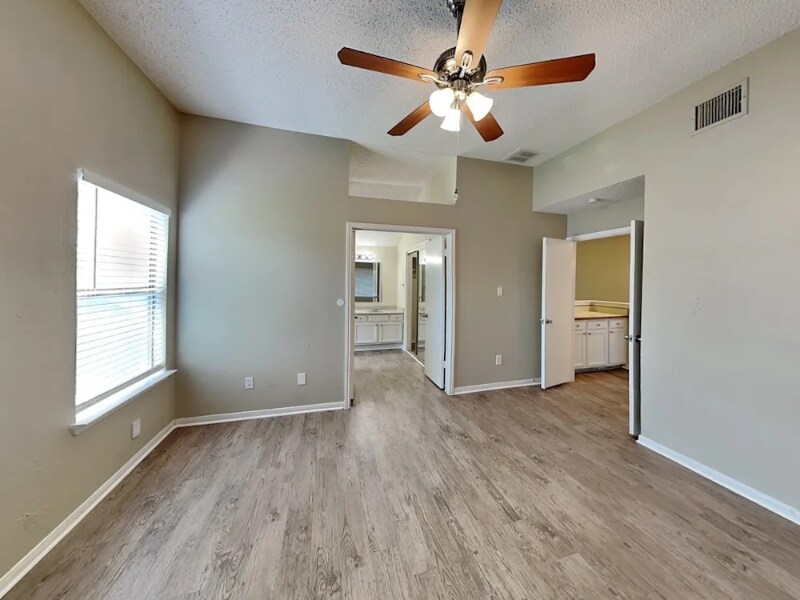 Building Photo - 4110 Devon Ct