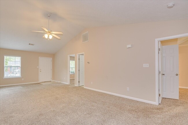 Building Photo - 616 Brook Trail